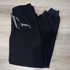 Figs high rise zamora scrubs bottoms